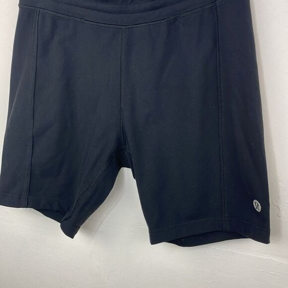 lululemon athletica Men’s Shorts size Large - Picture 3 of 11